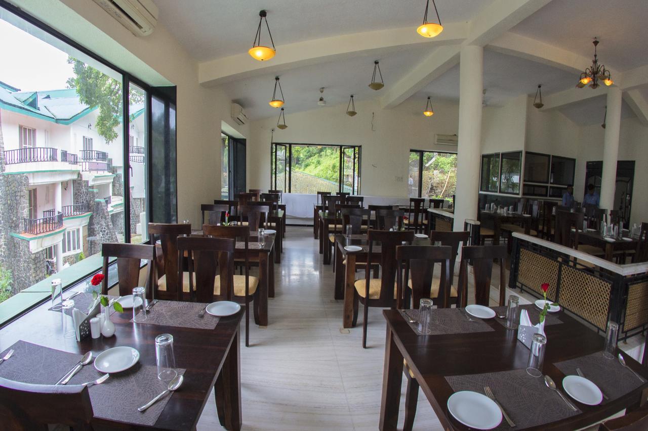 Velvet County Resort & Spa Lonavala Exterior foto