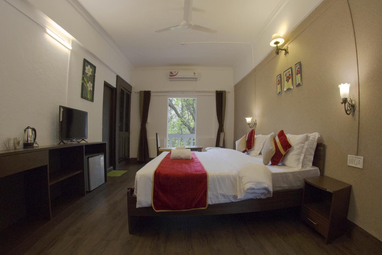 Velvet County Resort & Spa Lonavala Exterior foto